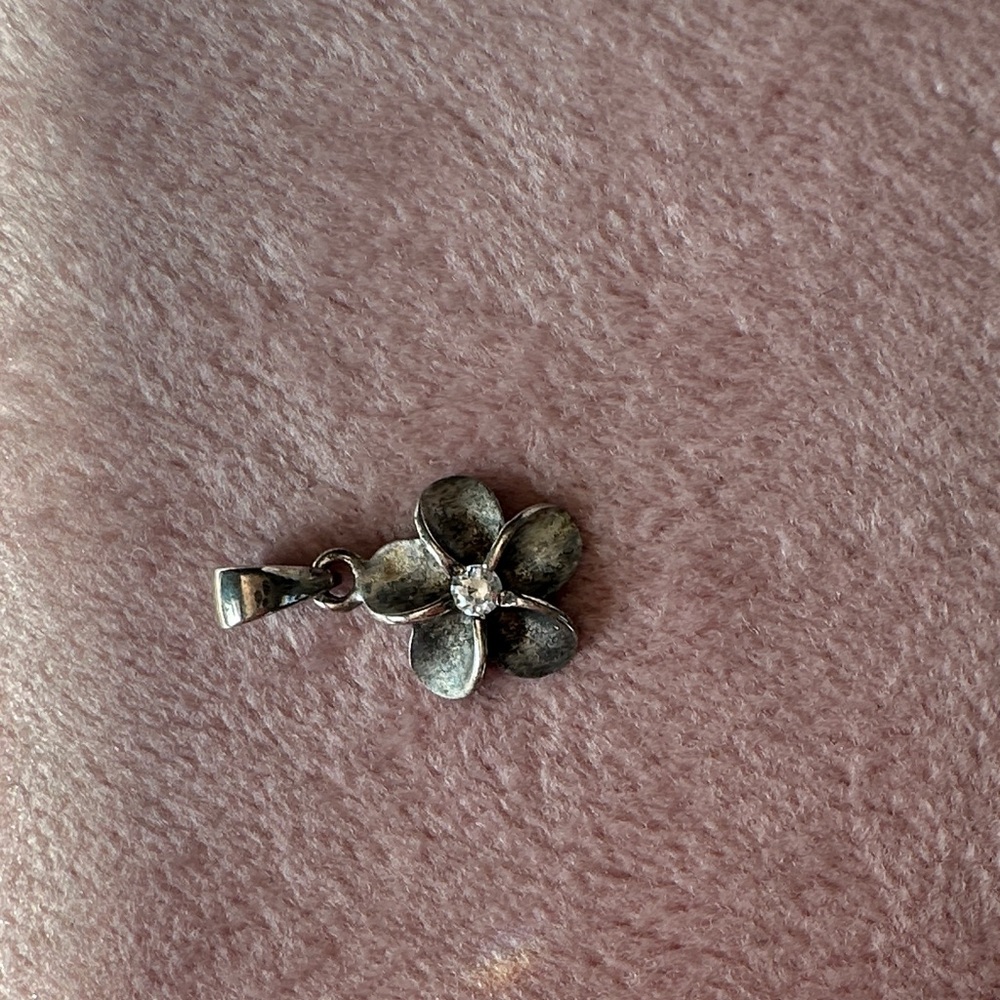 Vintage Hawaiian Sterling Silver Plumeria Necklace – Genuine Diamond Center